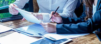 shutterstock_731379928_385x170px