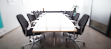 shutterstock_294794480_385x170px